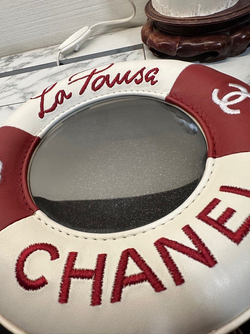 Chanel hot sale lifebuoy bag