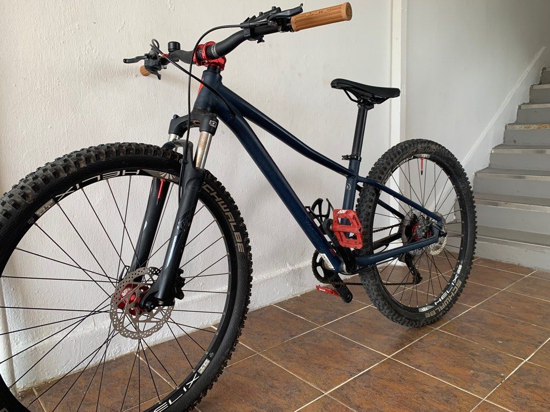 Upgraded Specialised Pitch Mountain Bicycle MTB FOR SALE