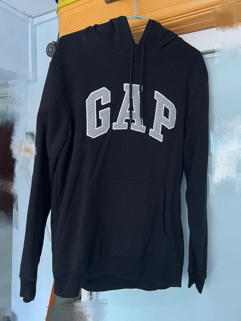 Gap t shirt hoodie online