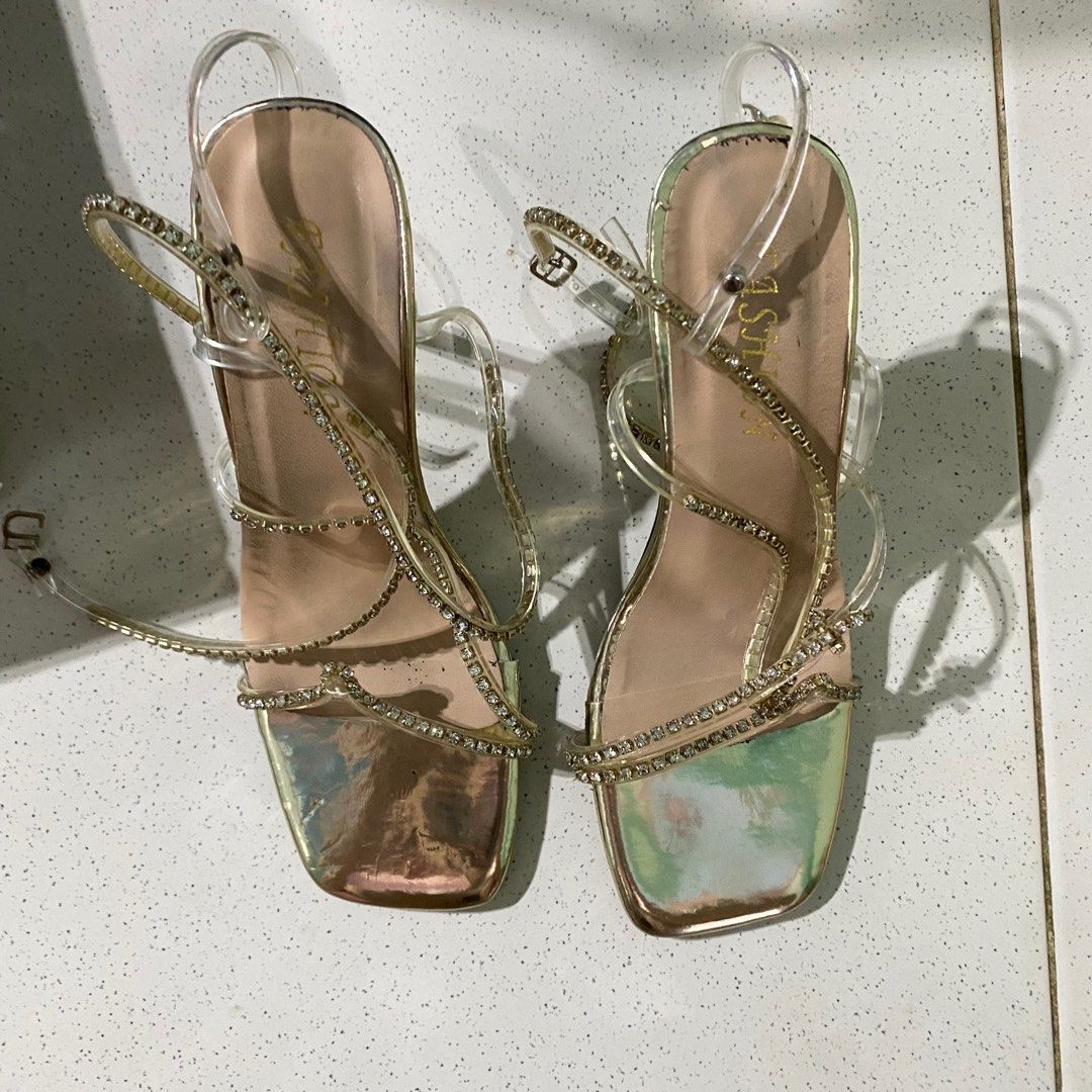Gold heels 4 inches Women s Fashion Footwear Heels on Carousell