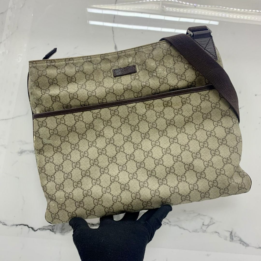 GUCCI 141198 GG SUPREME CROSSBODY BAG 247004263 KM