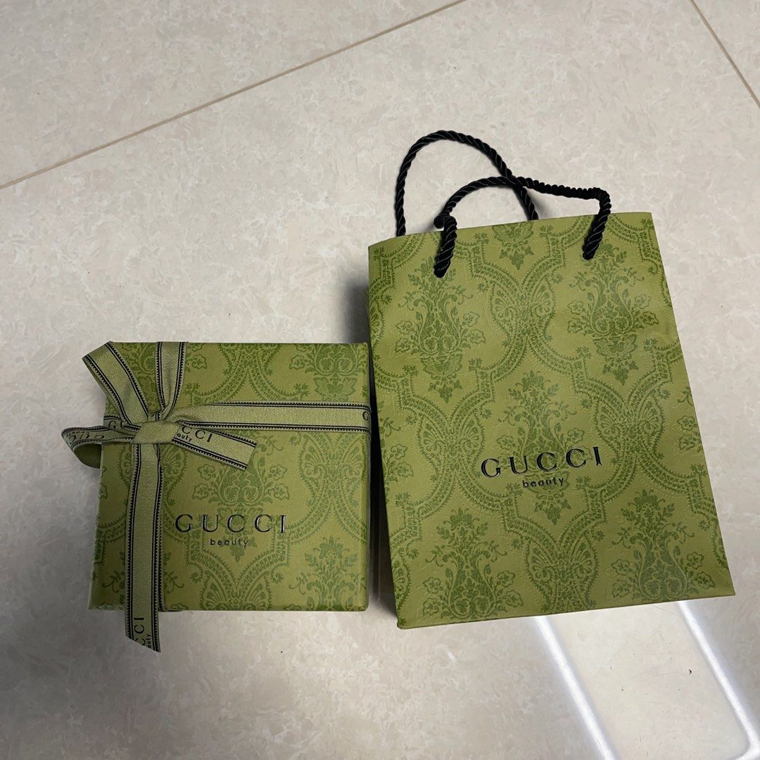 Small gucci gift bag top