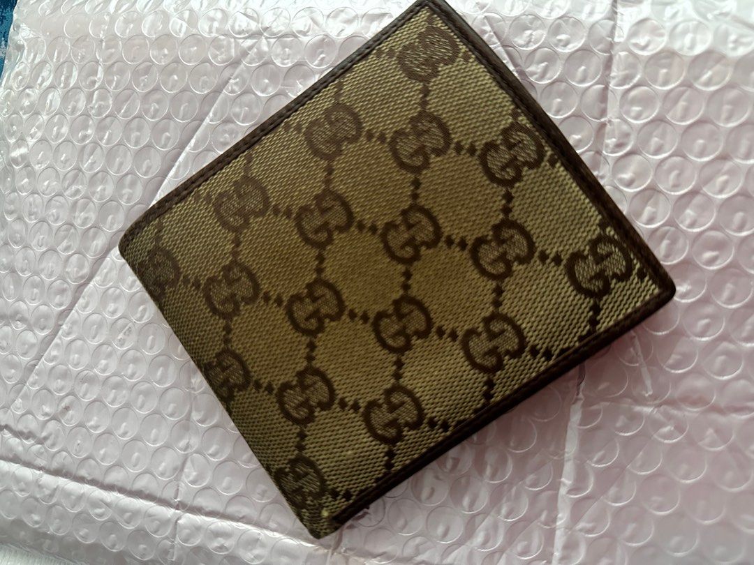 Gucci men wallet price top