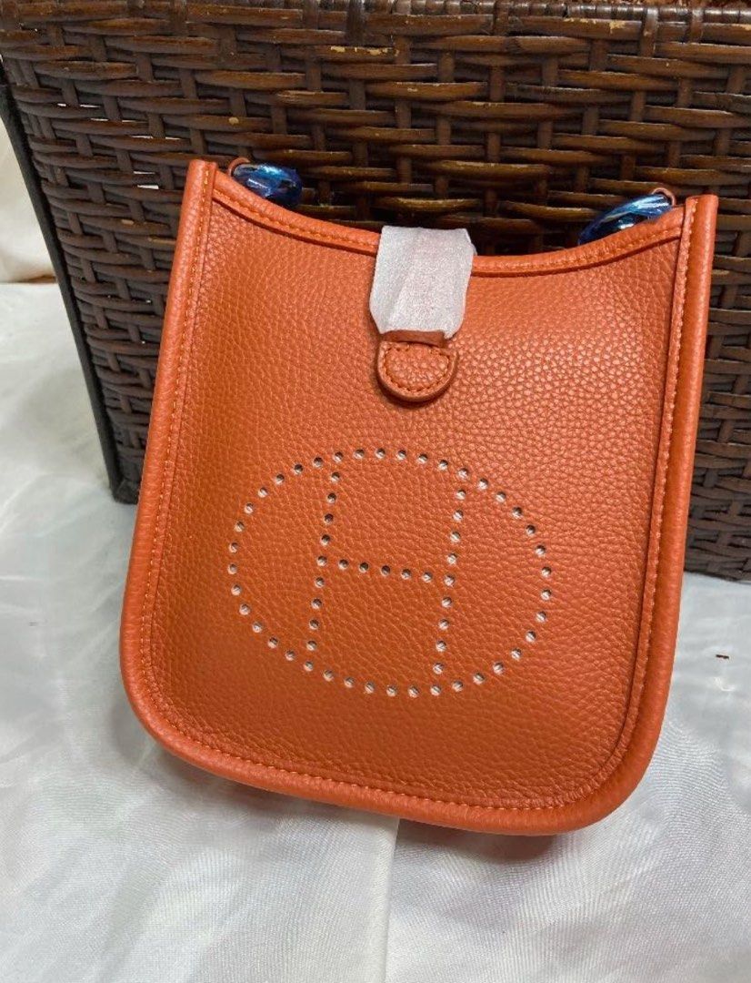 hermes evelyn mini (Category: Luxury Bags & Wallets) located in Angeles City. Submitted by luxury_district.korea (Listing ID 1287772606, Image 1). Description: .