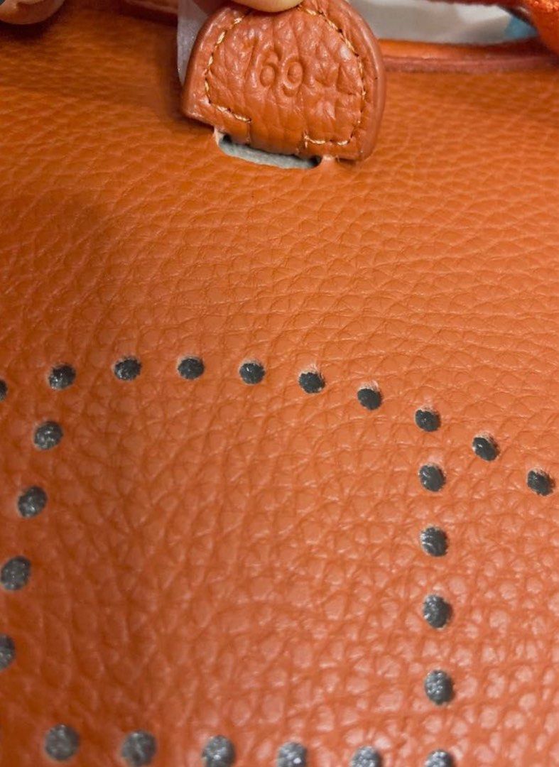 hermes evelyn mini (Category: Luxury Bags & Wallets) located in Angeles City. Submitted by luxury_district.korea (Listing ID 1287772606, Image 3). Description: .