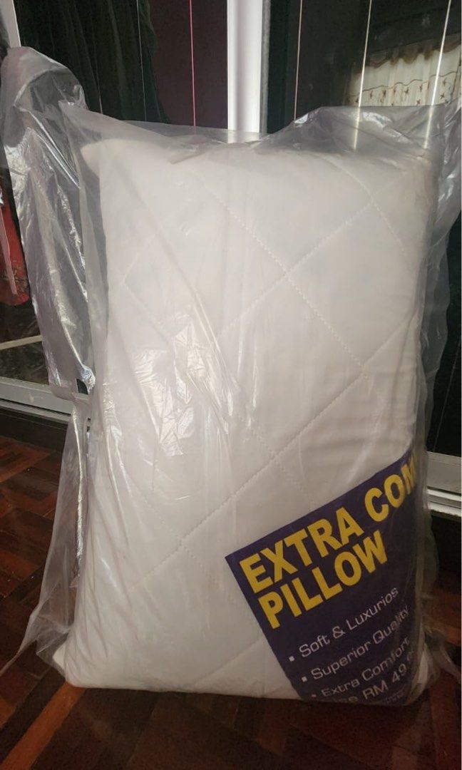 Hilton superior pillow hotsell