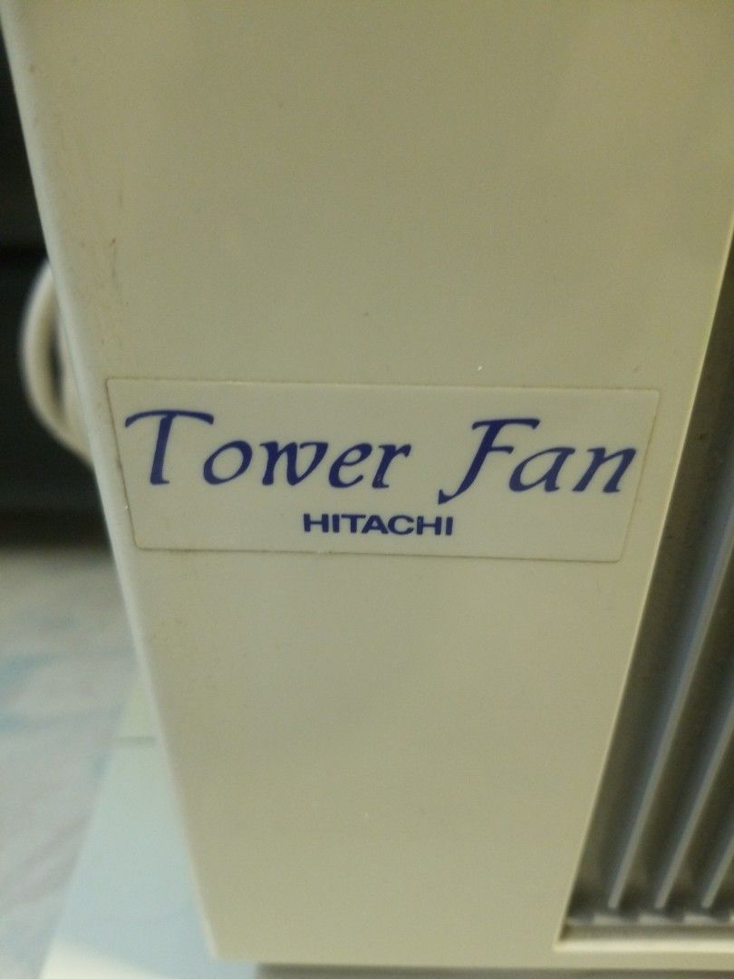 Hitachi Tower Fan Made in Japan, 家庭電器, 空氣清新機及抽濕機 Carousell