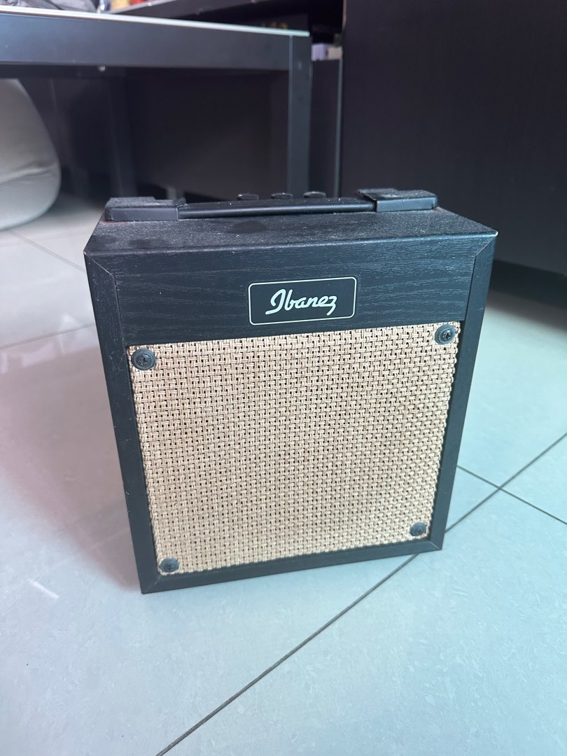 Ibanez ACA15T acoustic guitar amp Hobbies Toys Music Media