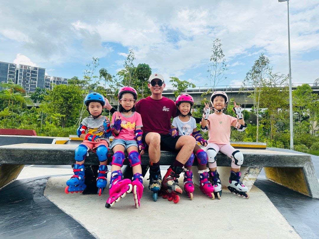 Inline Skating Session (Category: Other Sports Equipment and Supplies) located in Singapore. Submitted by leotjz (Listing ID 1287688830, Image 2). Description: .