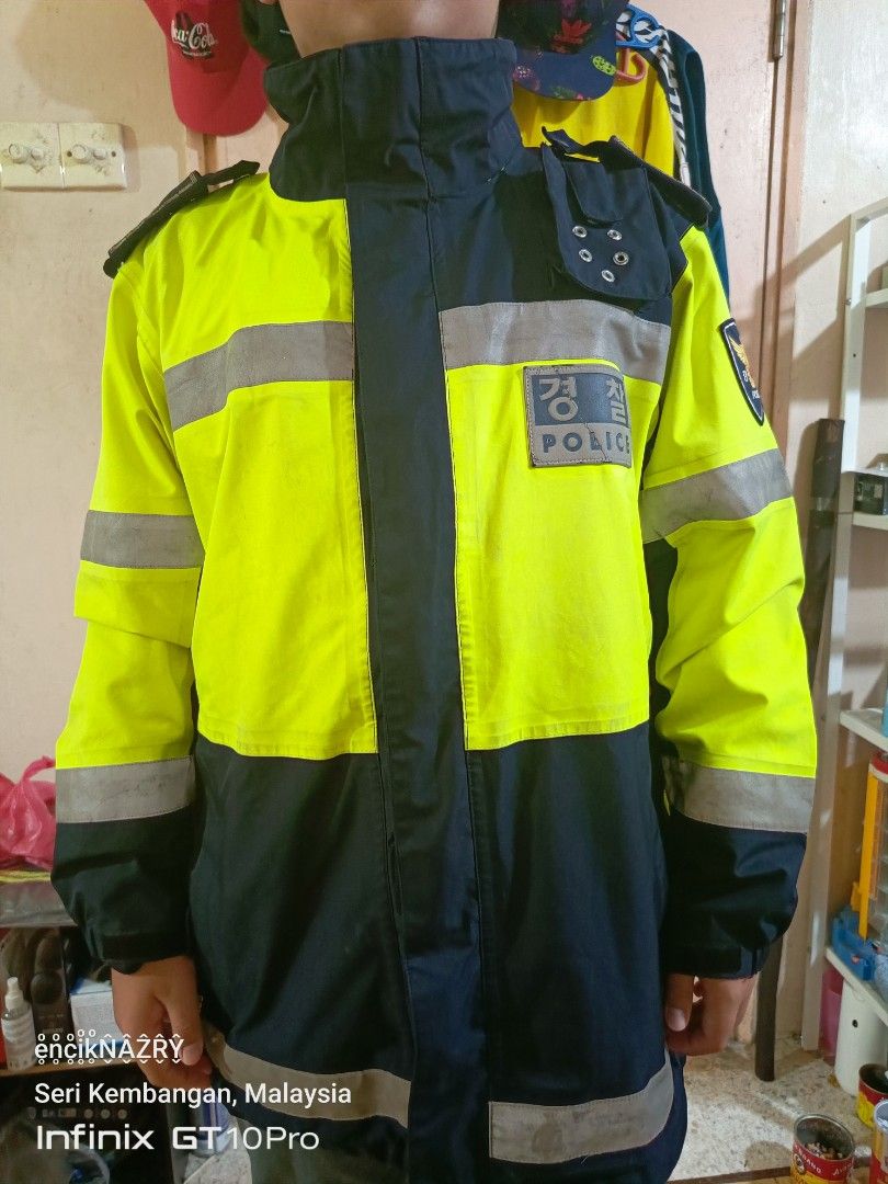 Korean police jacket goretex, Men's Fashion, Coats, Jackets and