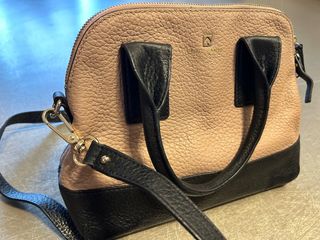（分類：）位於 。 由 ccsm12345 提交（商品編號 1287757901，圖片 1）。簡介： 。