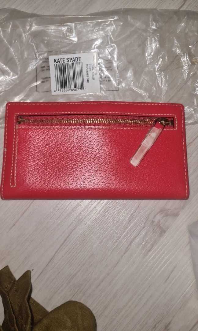 Kate Spade Wallet 50 Michael Kors 30