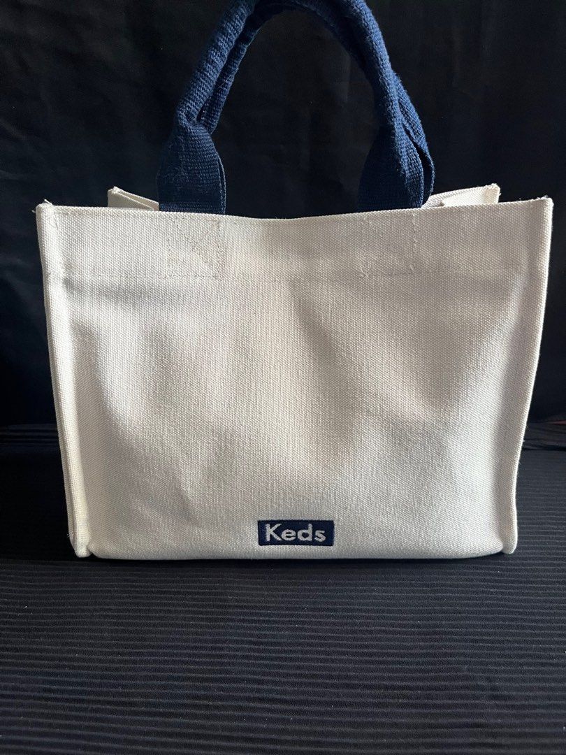 Keds HandBag Kanvas, Barang Mewah, Tas Dompet di Carousell