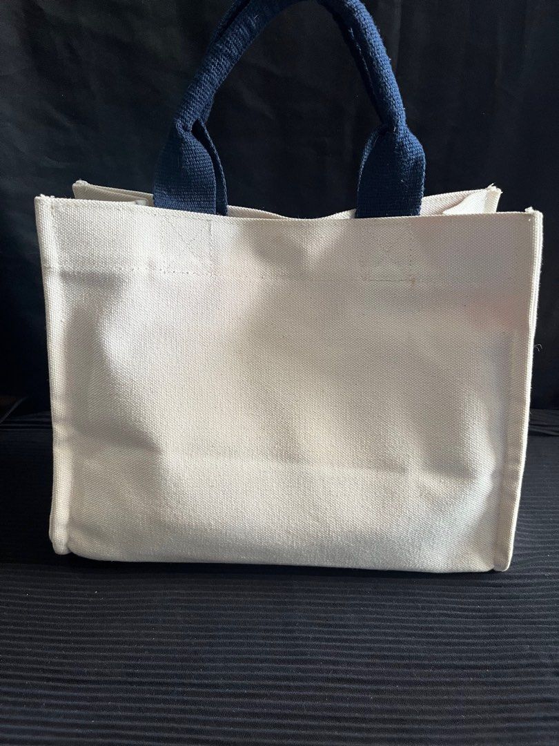 Keds HandBag Kanvas, Barang Mewah, Tas Dompet di Carousell