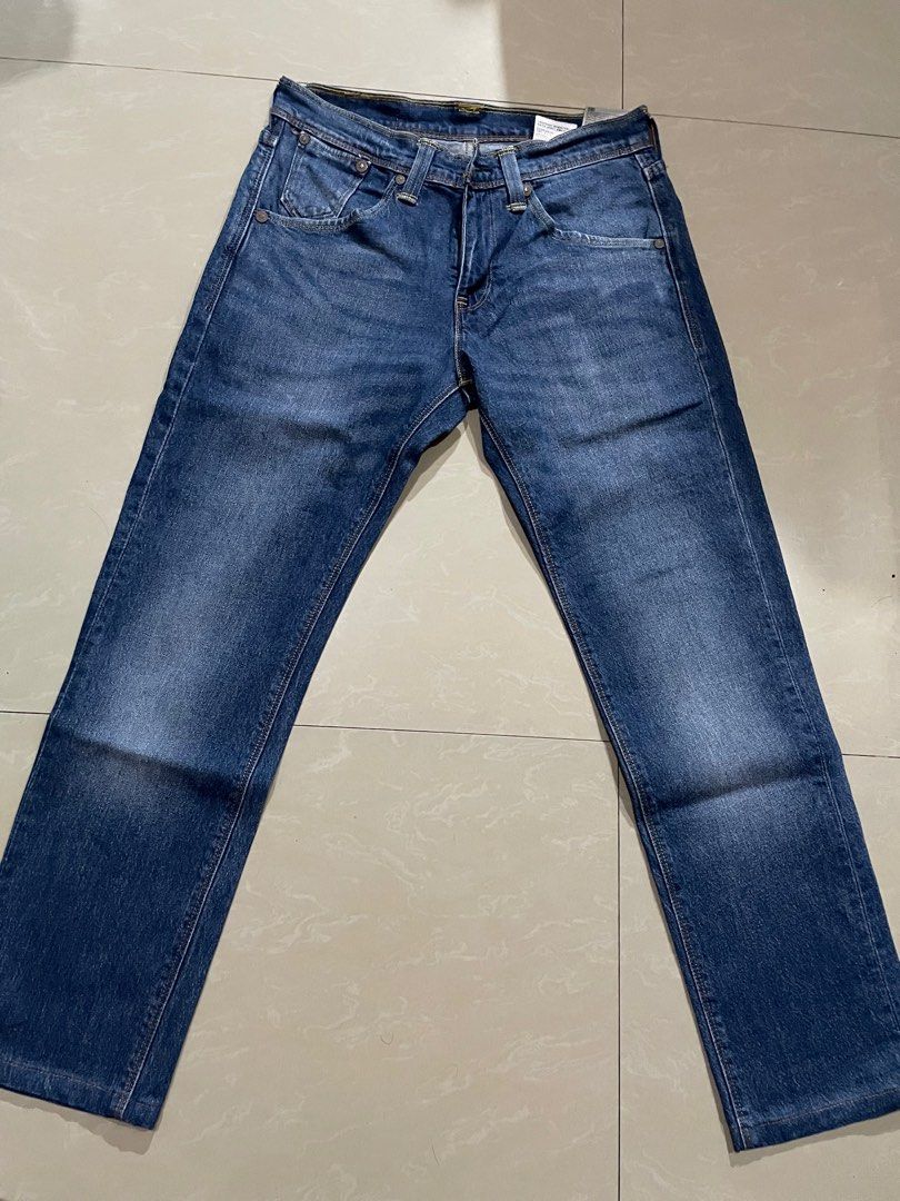 Levi’s Jeans 511 (Category: Jeans) located in Caloocan City. Submitted by rtariman (Listing ID 1287731384, Image 3). Description: Levi’s Jeans 511.