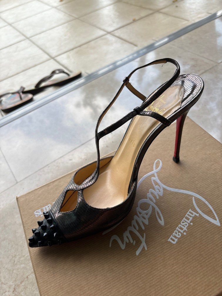 Used christian top louboutin heels