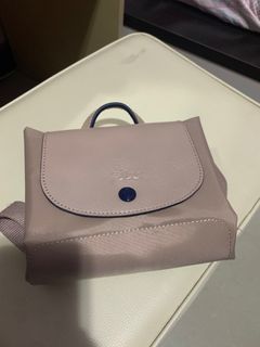 （分類：）位於 。 由 daisy802 提交（商品編號 1287795790，圖片 1）。簡介： 。