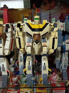 (Category: ) located in . Submitted by ryu.collectibles (Listing ID 1287900586, Image 1). Description: .