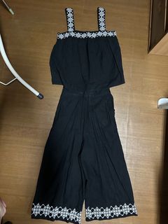 (Category: ) located in . Submitted by kendallxx (Listing ID 1287795587, Image 1). Description: .