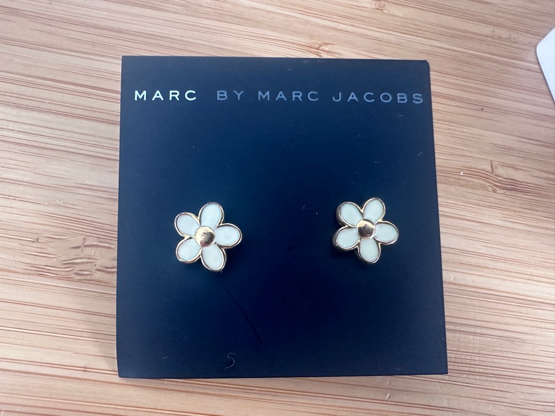 FLOWER POWER EARRINGS Summer Marc Jacobs Daisy 70's 60's Hippie Style Hand  Painted Reclaimed Wood Earrings Eco Glastonbury - Etsy
