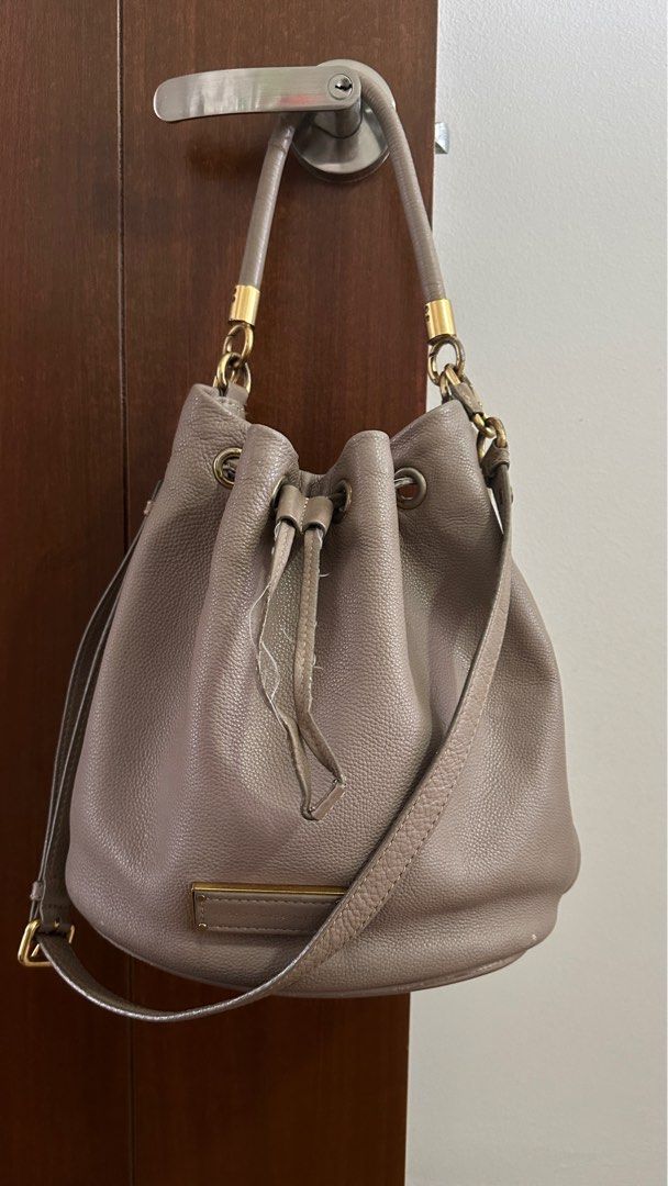 Marc by Marc Jacobs Too Hot To Handle Drawstring Leather Bag Medium Beige