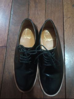 Mark more leather shoes vibram sole england not doc martens
