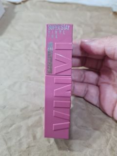 Maybelline Superstay Vinyl Ink Liquid Lipstick - Nude Shock, Long lasting, Waterproof, Lip Tint