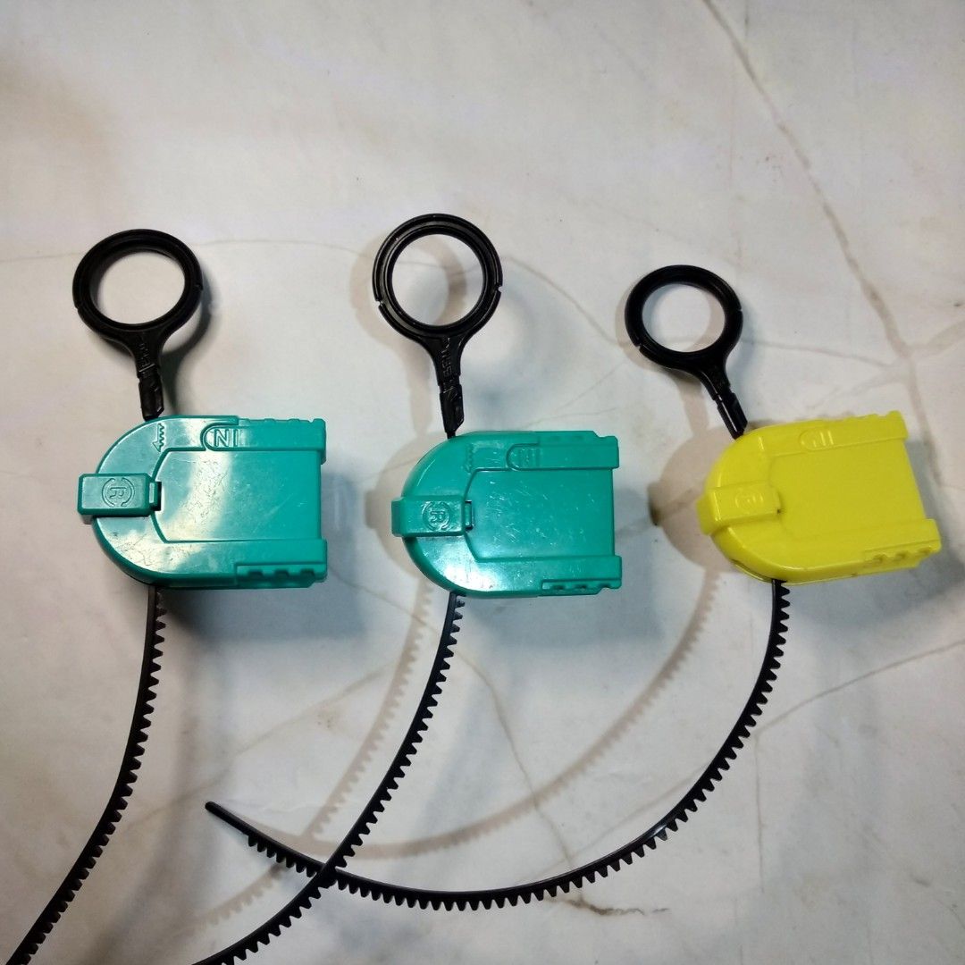 Lanceur Rev Up Launcher Beyblade Metal Fight Hasbro | Très Bon état