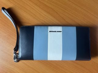 （分類：）位於 。 由 kf_items 提交（商品編號 1287751302，圖片 1）。簡介： 。