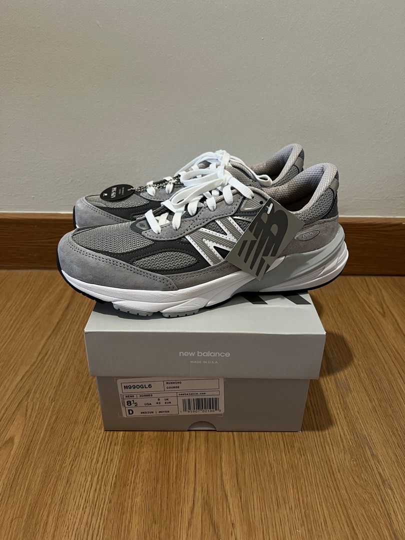 New Balance 990 v6
