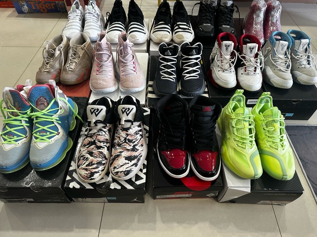 Nike adidas shop shop