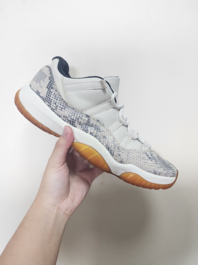 Jordan 11 deals grey snakeskin
