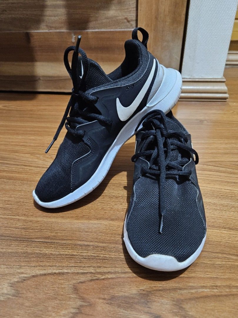 Nike Tessen Black Shoes
