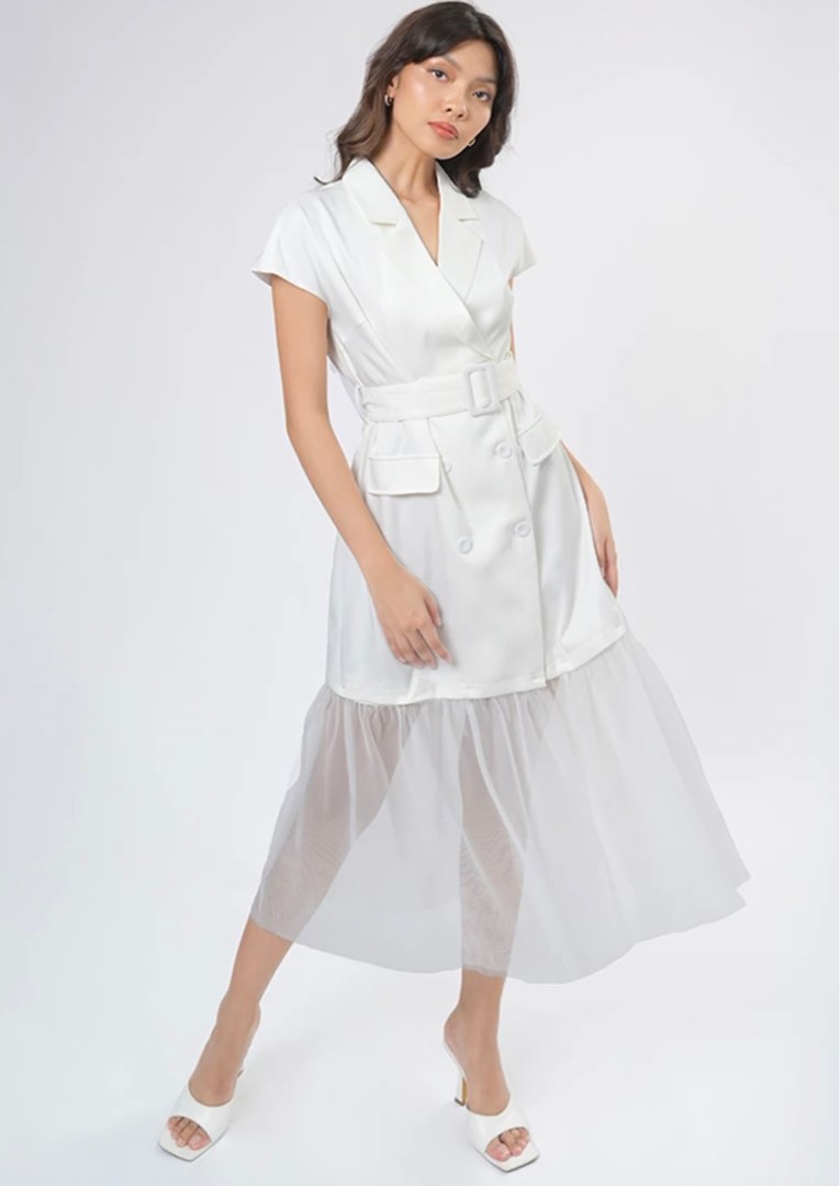 Plains and prints white dress clearance