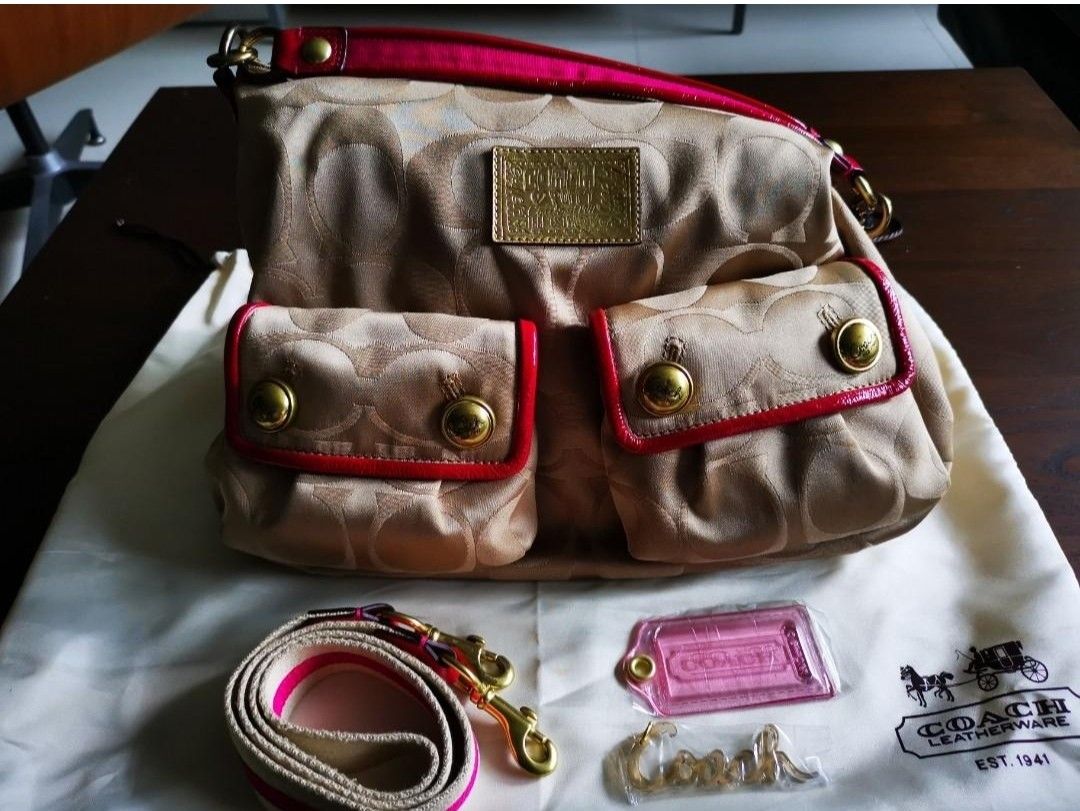 Gold coach on sale poppy purse