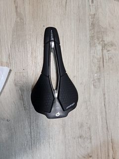 （分類：）位於 。 由 sub110828 提交（商品編號 1287811206，圖片 1）。簡介： 。