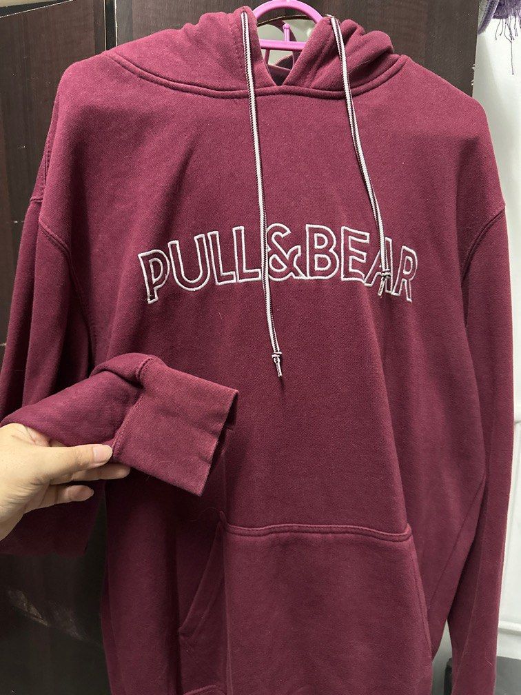 Pull bear hoodie Men s Fashion Tops Sets Hoodies on Carousell