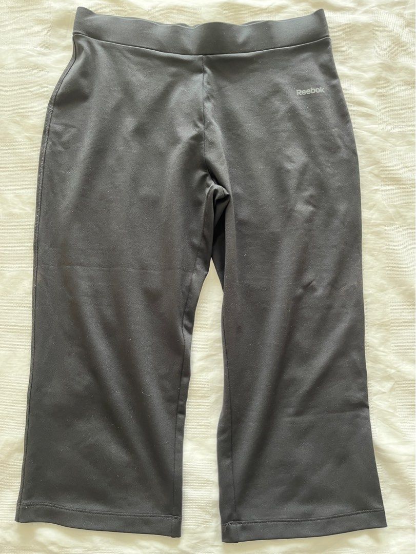 Reebok best sale capri joggers