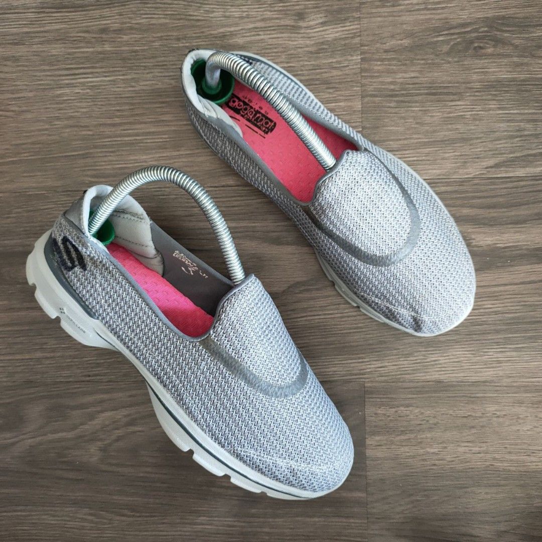 Skechers go top walk 3 grey