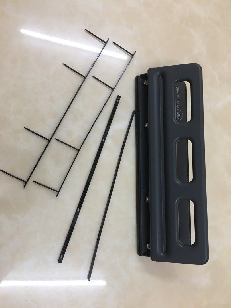 Stapler (Category: Stationery & School Supplies) located in Seremban. Submitted by aique (Listing ID 1287690984, Image 3). Description: GBC Velo Bind V50 Plus A4 binding strips (approximately 40pcs).