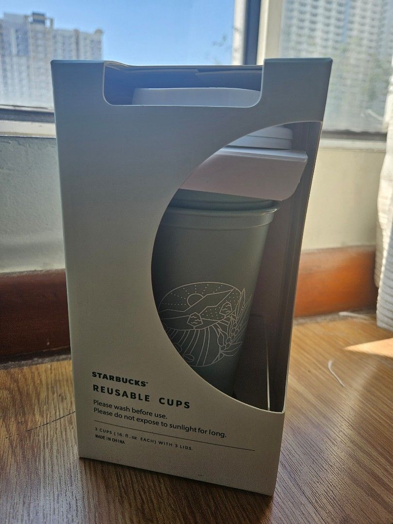 STARBUCKS KOREA GREEN REUSABLE CUPS (Category: Water Bottles & Tumblers) located in Manila. Submitted by sofielao (Listing ID 1287691211, Image 1). Description: .