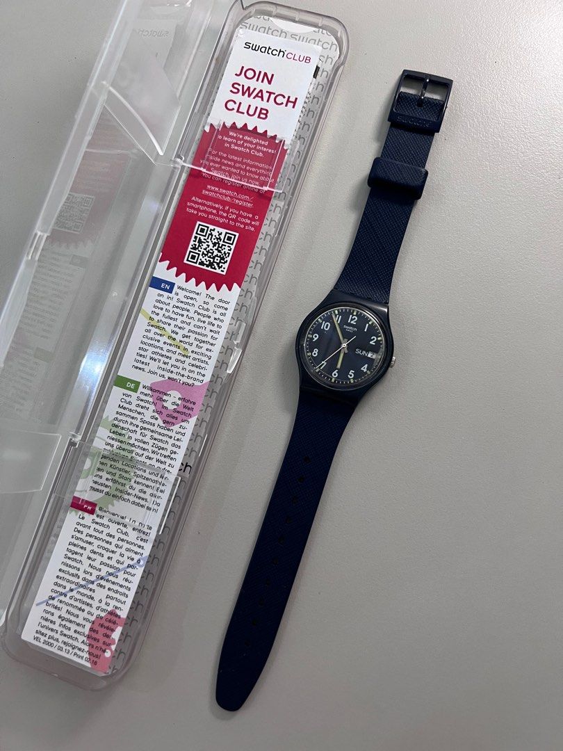 Swatch Watch Unisex (Category: Men's Watches) located in Caloocan City. Submitted by jayjayyyyyyyyyy (Listing ID 1287840800, Image 2). Description: Model: SIR BLUE GN718-S26 Rubber Strap Case Size: 34mm Case Thickness: 8.75mm Case Height: 39.20 mm Unisex Watch In excellent condition, rarely used. Thin film of plastic covering, as you can see, is still on the face of the watch. The watch doesn’t have a battery. You can take it to any Swatch store,