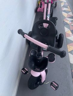 (Category: ) located in . Submitted by nike.duoduo (Listing ID 1287839360, Image 1). Description: .