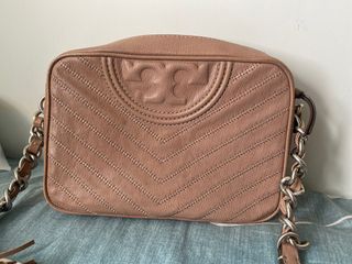 （分類：）位於 。 由 vizxk 提交（商品編號 1287066651，圖片 1）。簡介： 。