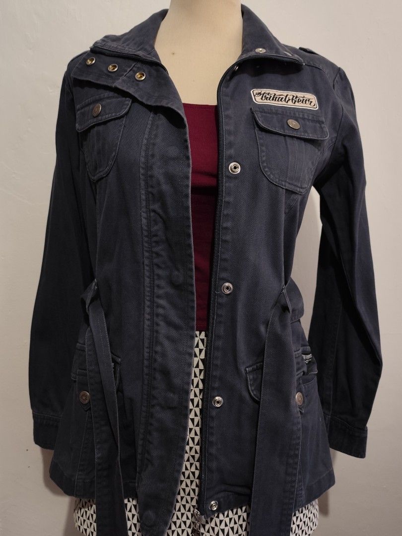 Tribal denim jacket (Category: Coats, Jackets and Outerwear) located in Baguio. Submitted by AEleis.bgo (Listing ID 1287814475, Image 2). Description: s-m.