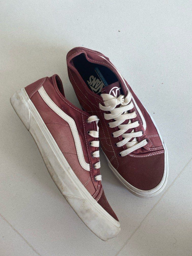 Red and white vans new arrivals off the wall shoes