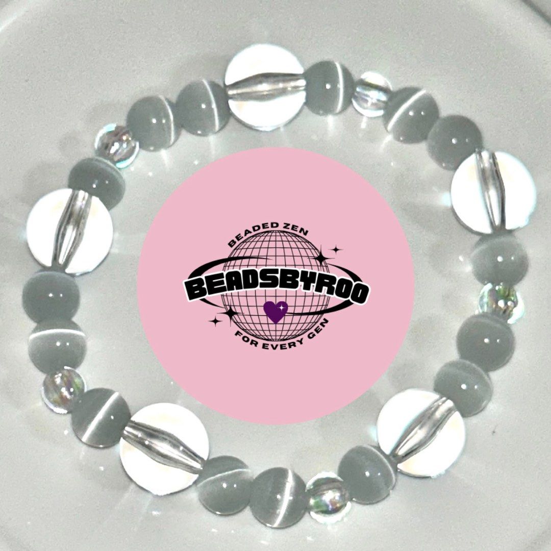 Cat eye hotsell jewels bracelet