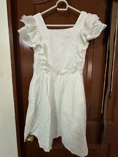 (Category: ) located in . Submitted by zel_closet (Listing ID 1287774009, Image 1). Description: .