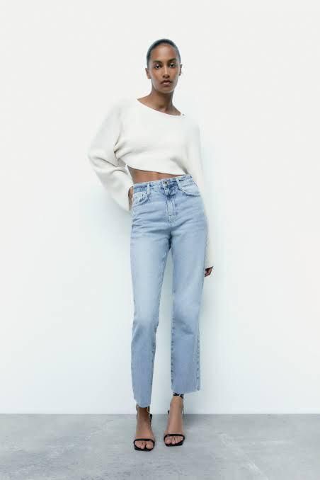 Jeans hi rise trumpet zara online