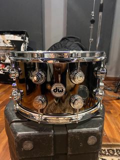 14x8 DW Collector’s Nickel over brass snare drum